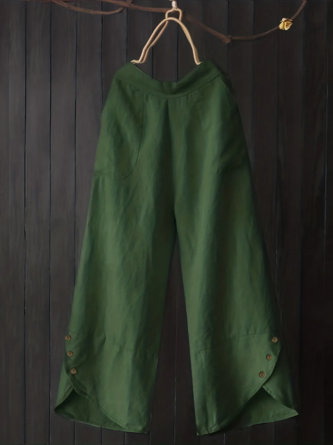 Weiße Leinenhose mit Knopfdetails – Nora