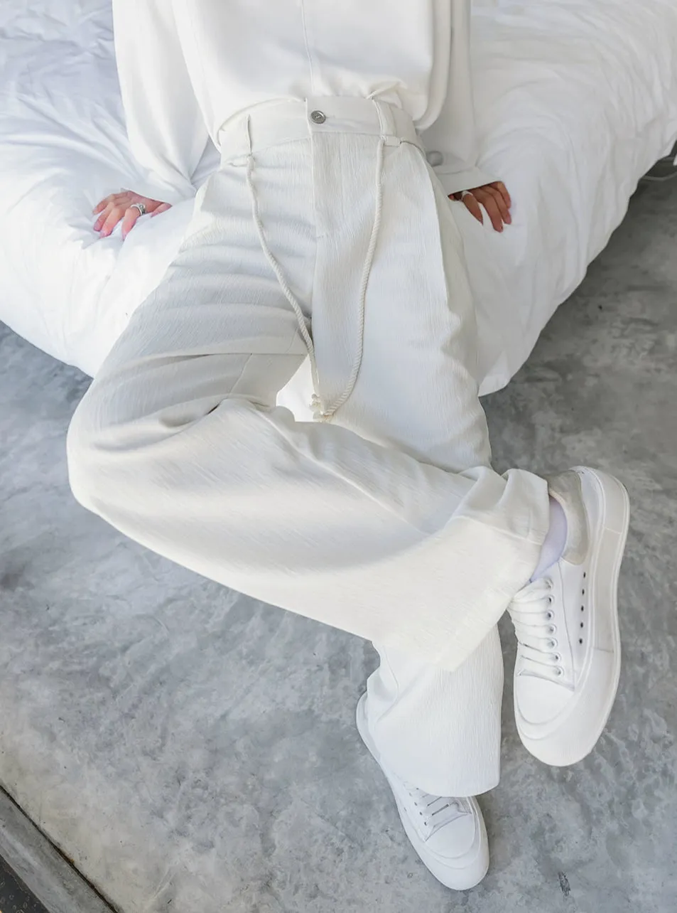 Wide-Leg Drawstring Casual Pants