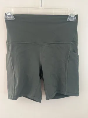 Womens Size 6 Misses Green lululemon Athletic Shorts
