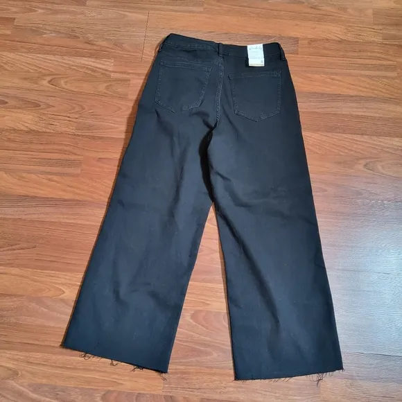 Wonderly Cropped Wide Leg Denim Jeans Size 29 Black New
