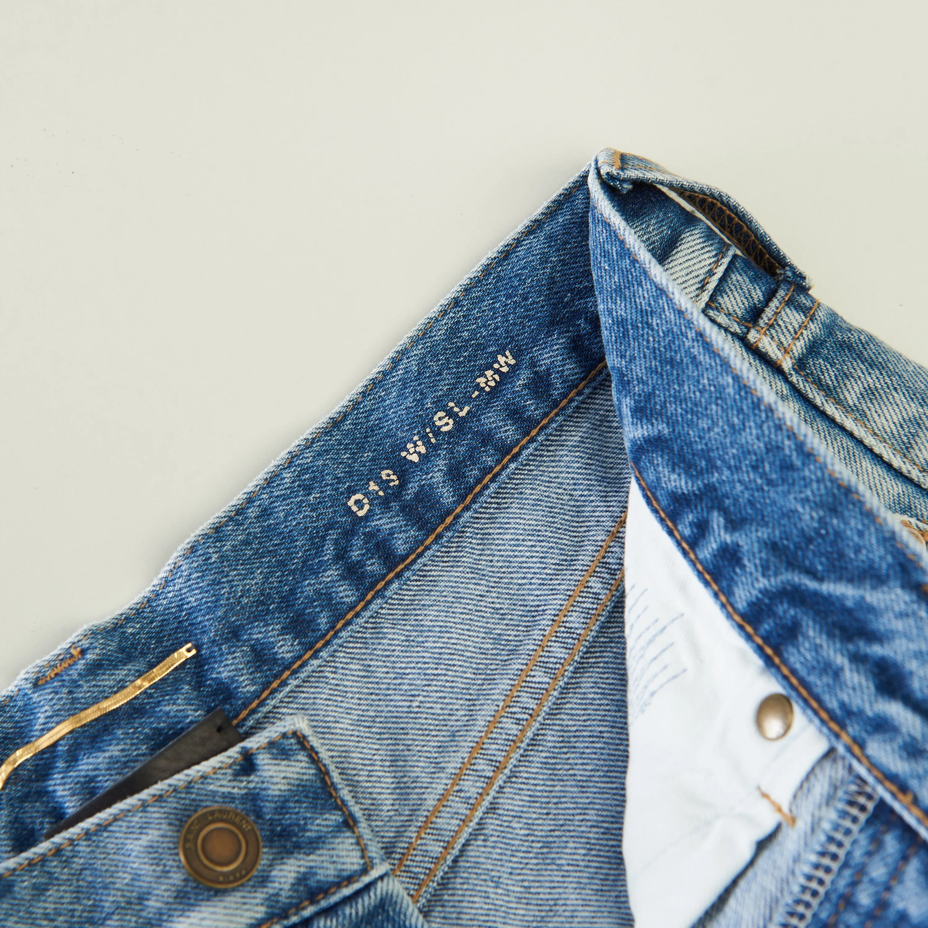 YSL High Waist - Slim Fit Jeans In Santa Monica Blue Denim